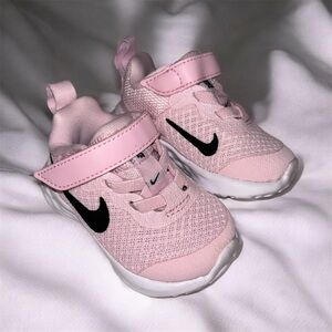 Nike Revolution Infant Sneakers